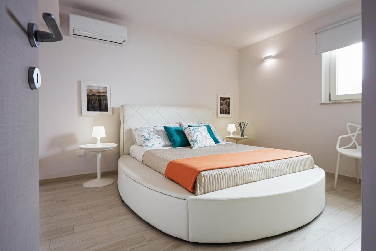 Villa Giame - Heated Pool, Beach At 350M بوزالو المظهر الخارجي الصورة