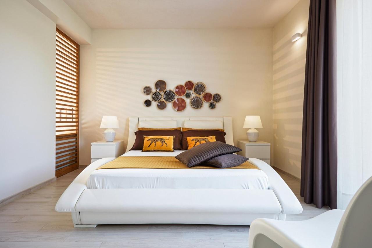 Villa Giame - Heated Pool, Beach At 350M بوزالو المظهر الخارجي الصورة