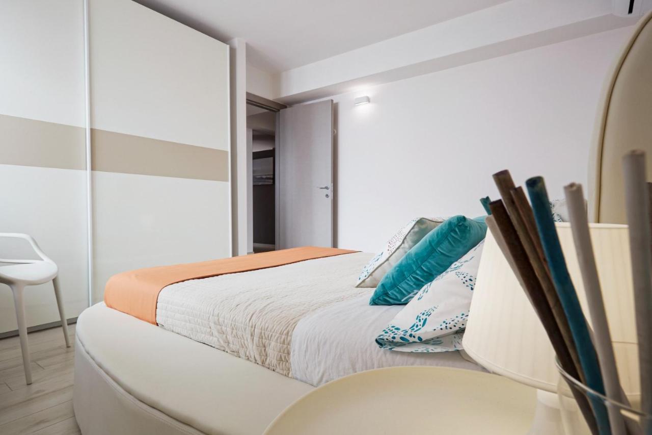 Villa Giame - Heated Pool, Beach At 350M بوزالو المظهر الخارجي الصورة