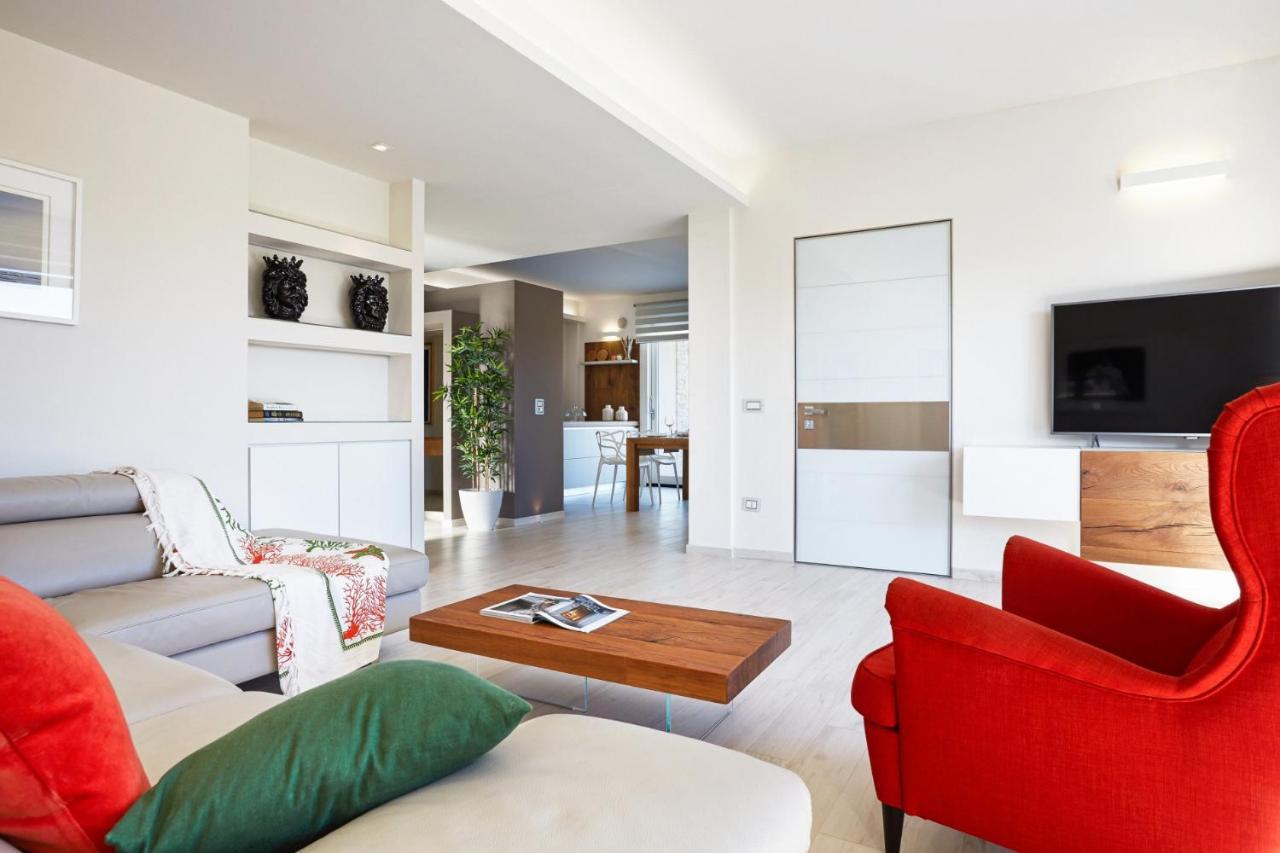 Villa Giame - Heated Pool, Beach At 350M بوزالو المظهر الخارجي الصورة